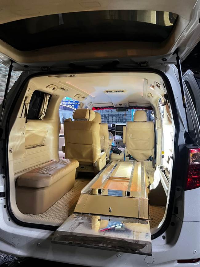 sewa ambulance jenazah jakarta (6)